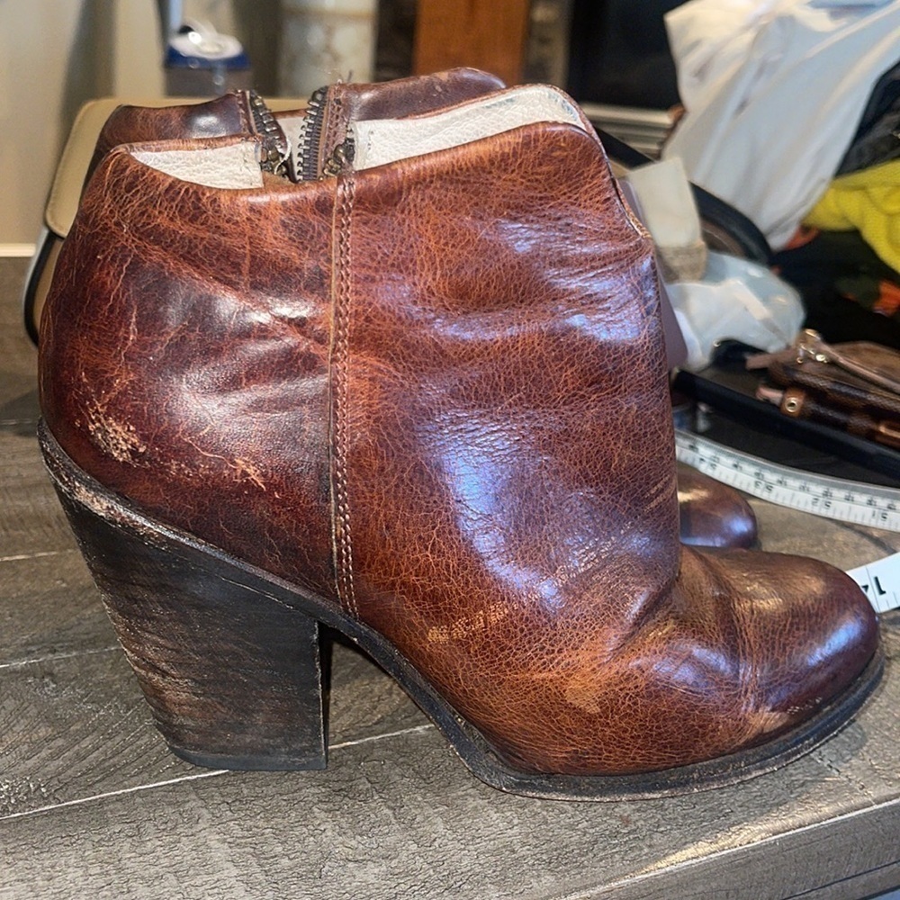 Freebirds Detroit cognac ankle boots